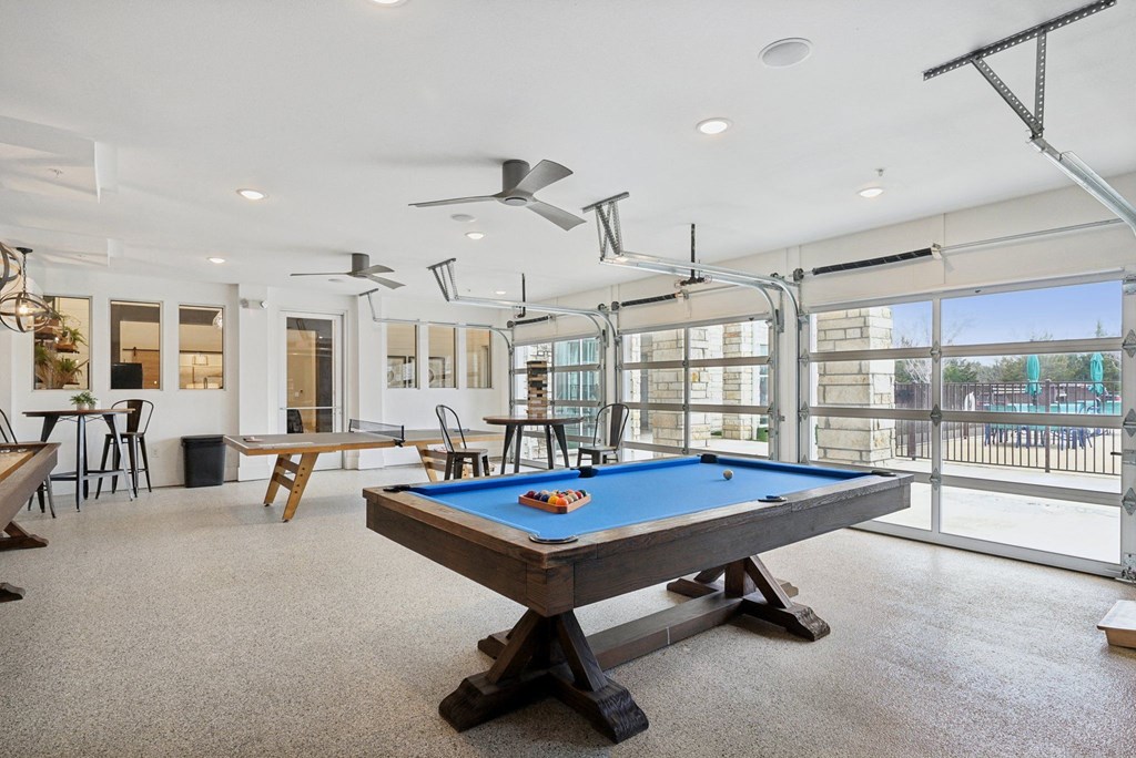 Luxia Rockwall Downes