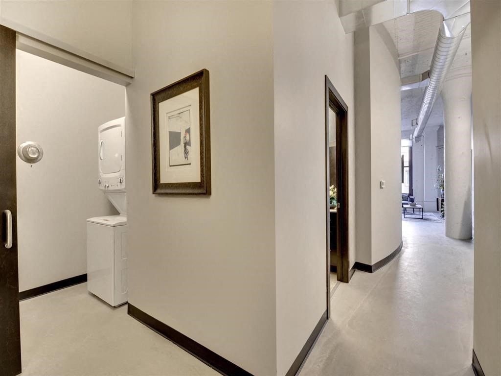 In-Unit Washer and Dryer