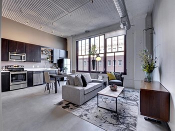 large clubhouse - Photo Gallery 3