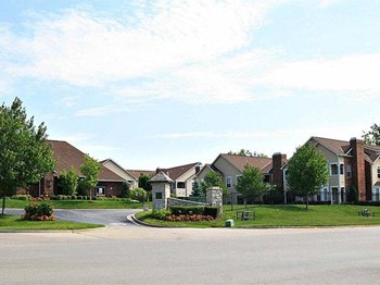 1282 NW Vivion Road 1-3 Beds Apartment for Rent - Photo Gallery 5