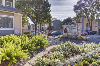 3939 Synott Rd 1-2 Beds Apartment for Rent - Photo Gallery 2