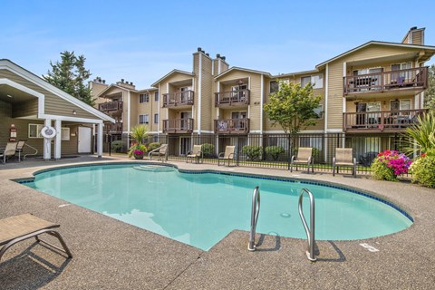 Mirabella Apartments