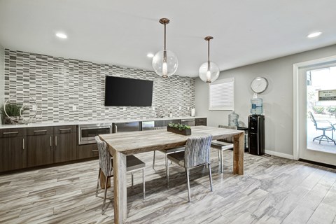 Mirabella Apartments