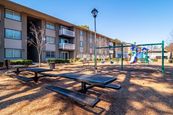 2203 Plaster Rd NE 1-3 Beds Apartment for Rent - Photo Gallery 3