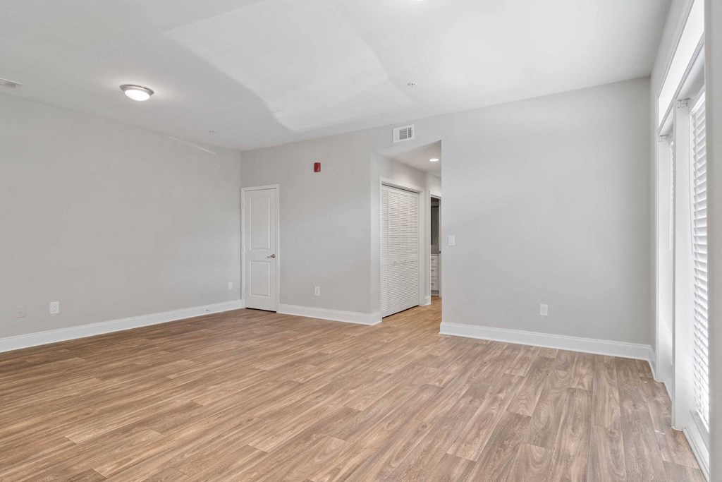 Mirador at Peachtree Apartments photo of living room with hardwood floors