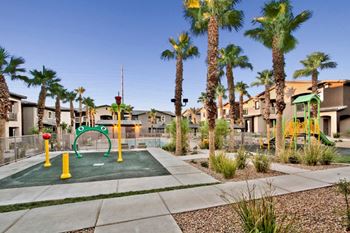 Poolside splash pad & tot lot