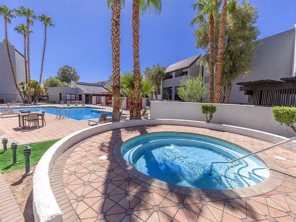 Evoq Apartments in Las Vegas, NV