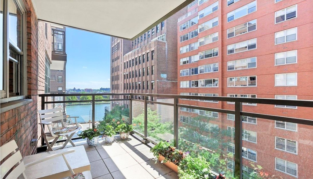 Upper East Side NYC Apartments - 85 East End - Balcony with Stunning Views of the City