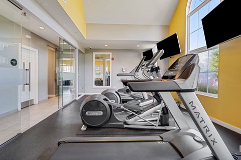 the gym at the preserve apartments