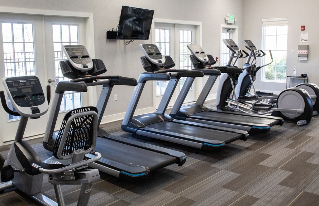 Sevierville, TN Apartments - Overlook at Allensville - Fitness Center