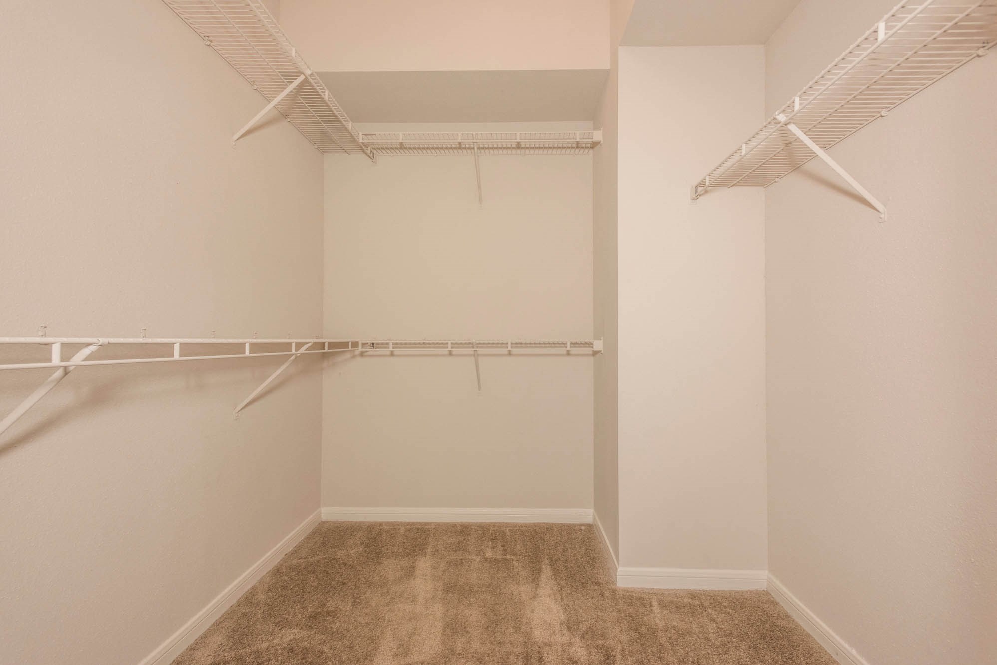 Easton Village Apartments, 8550 Easton Commons Drive