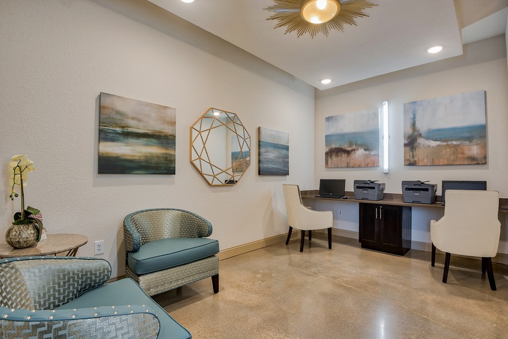 1 & 2-Bedroom Apartments for Rent in Bentonville, AR – Parc at Bentonville – The Clubhouse with seats