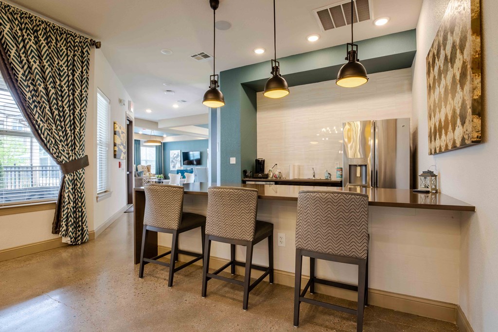 1 & 2-Bedroom Apartments for Rent in Bentonville, AR – Parc at Bentonville – The Clubhouse and coffee bar