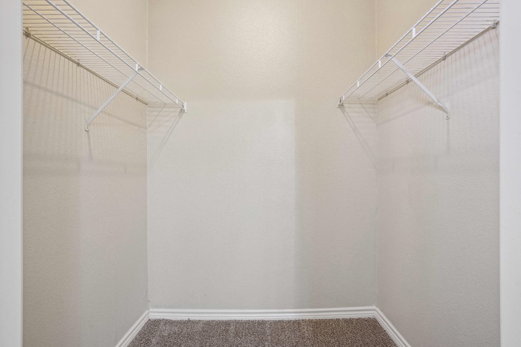 Pet-Friendly Rentals in Maumelle, AR – Parc at Maumelle – closet