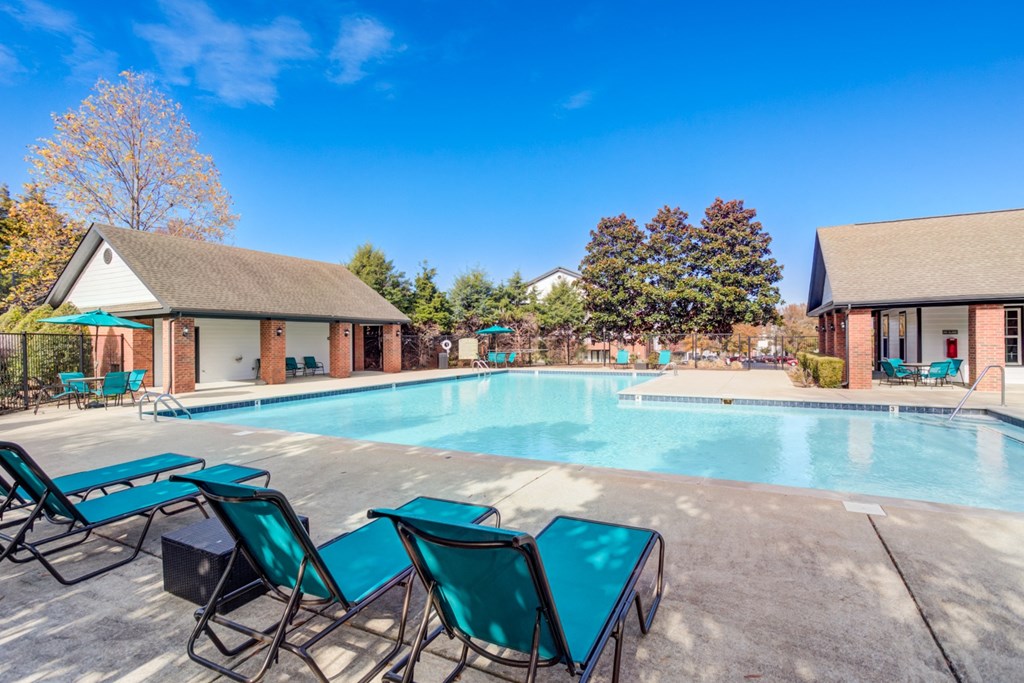Parc at Metro Center Apartments in Nashville, TN photo of pool