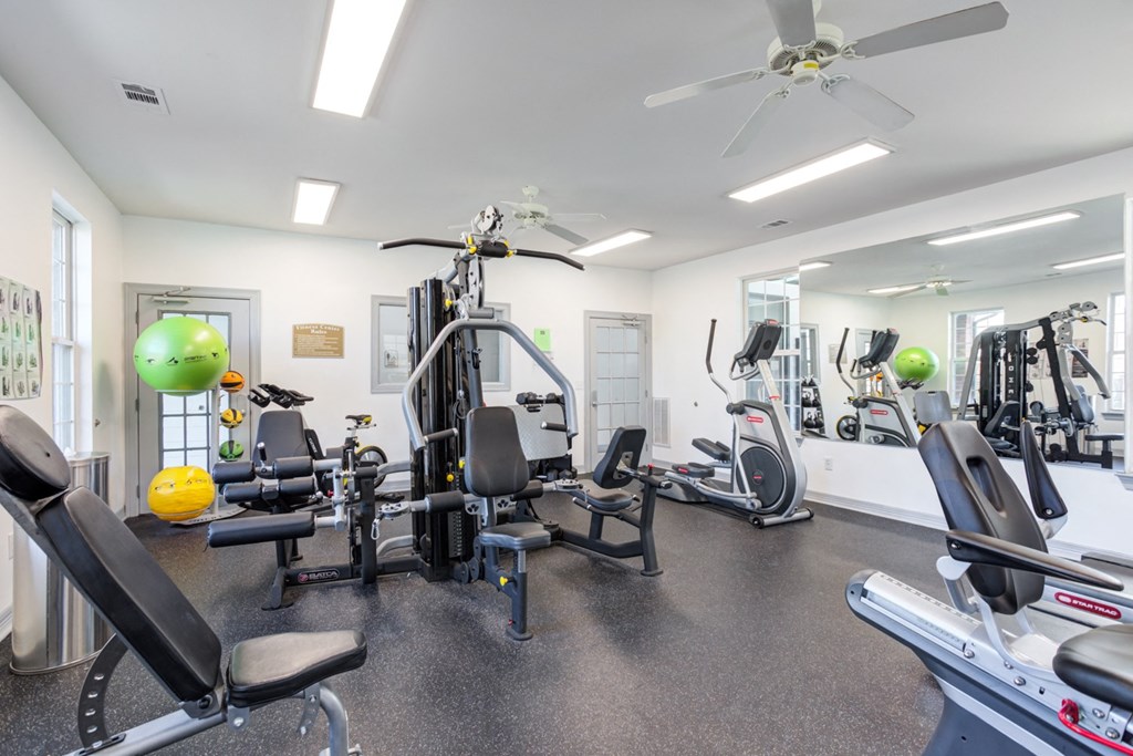 Apartments in Nashville, TN for Rent - Parc at Metro Center - Fitness Center
