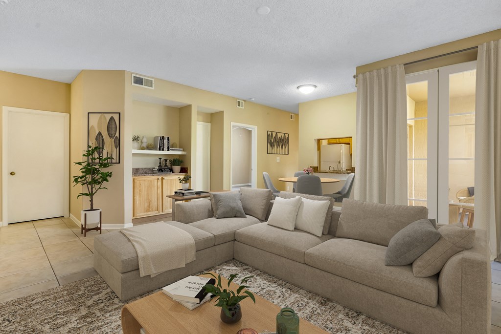 Gatehouse on the Green apartments in Plantation, FL photo of living room
