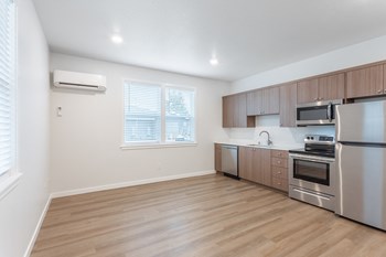 Villas At 28th Street