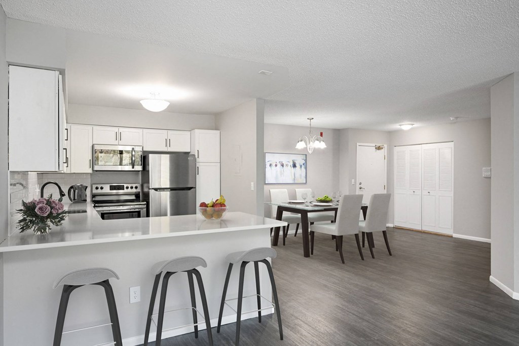 Laurel West End Apartments in Golden Valley, MN photo of kitchen with a view of the dining room