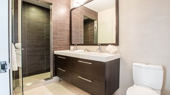 200 West 72nd St Studio Apartment for Rent - Photo Gallery 6