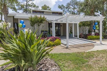 Enclave At Lake Ellenor