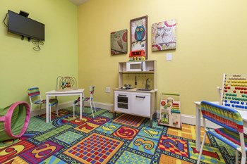 Enclave At Lake Ellenor