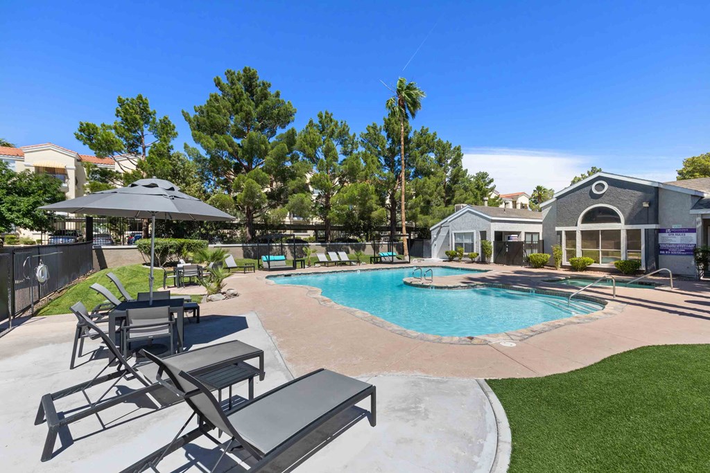 Expansive Patio Furniture to lounge by the pool