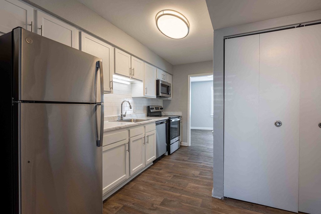 Spacious kitchen with pantry at Reserve at Providence apartments in Charlotte near Matthews, NC