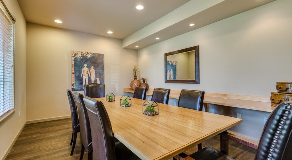 clubhouse business center