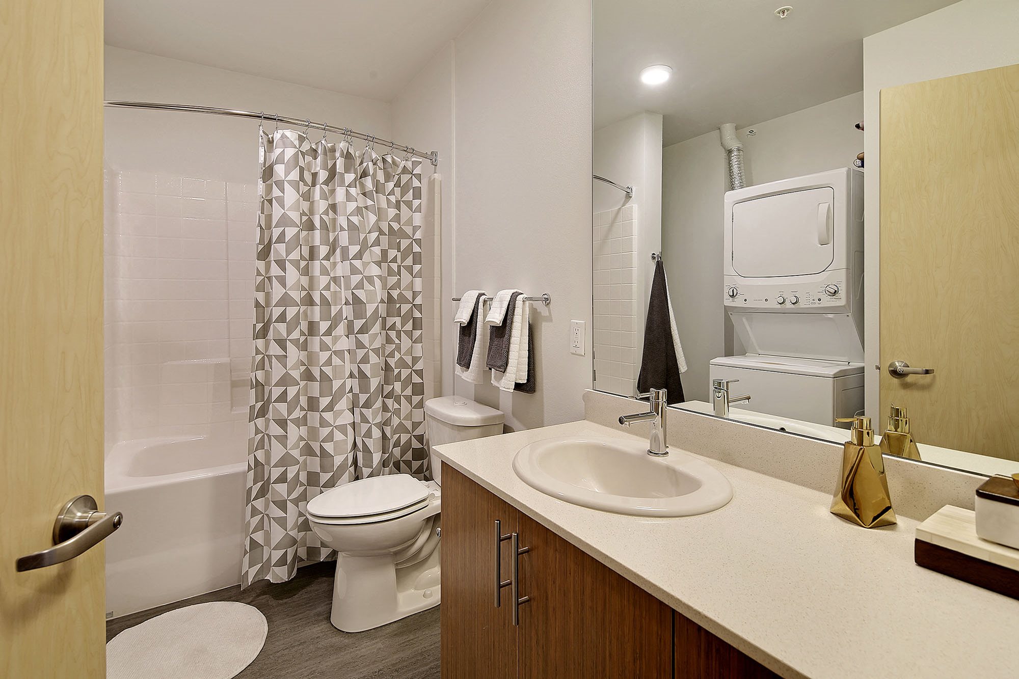 in-unit washer, dryer