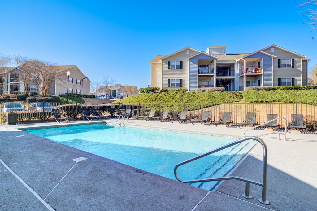 Rutland Place apartments in Macon, Georgia photo of swimming pool