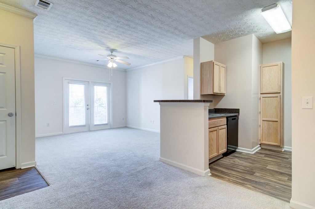 Rutland Place apartments in Macon, Georgia photo of living room and kitchen