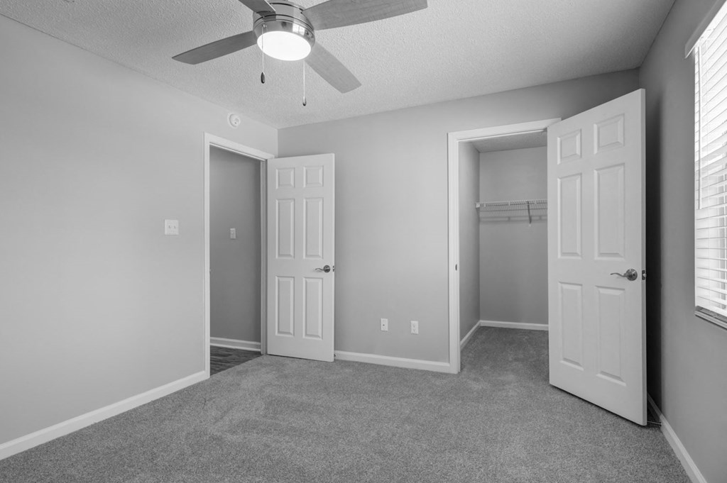 Rutland Place apartments in Macon, Georgia photo of bedroom