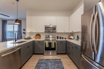 4600 Ross Ave. Studio-3 Beds Apartment for Rent - Photo Gallery 17