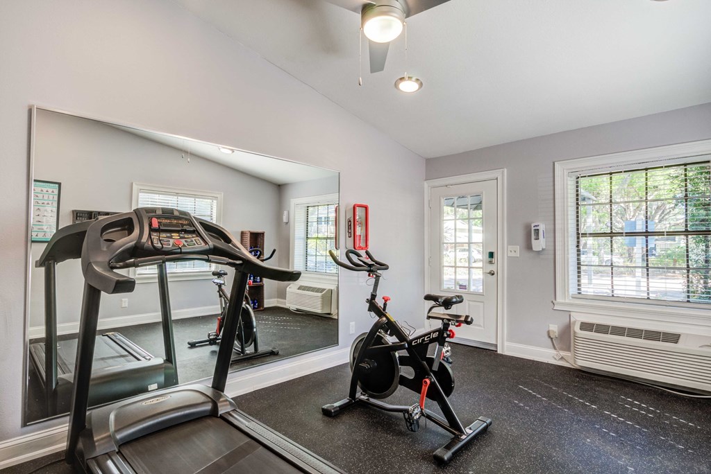 Sherwood Oaks apartments in riverview florida photo of fitness center
