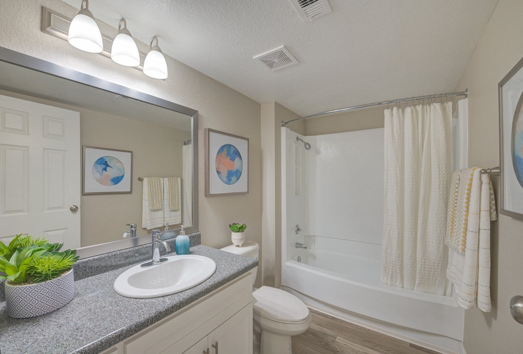 Ardella on Chagall in Moreno Valley California 92553 photo of a bathroom