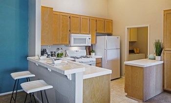 9870 Mercy Rd 2-3 Beds Apartment for Rent - Photo Gallery 3
