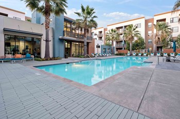 251 Brandon Street 1-3 Beds Apartment for Rent - Photo Gallery 3
