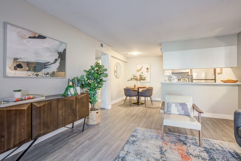 Ardella on 67th Apartments in Glendale Arizona 85301 living room