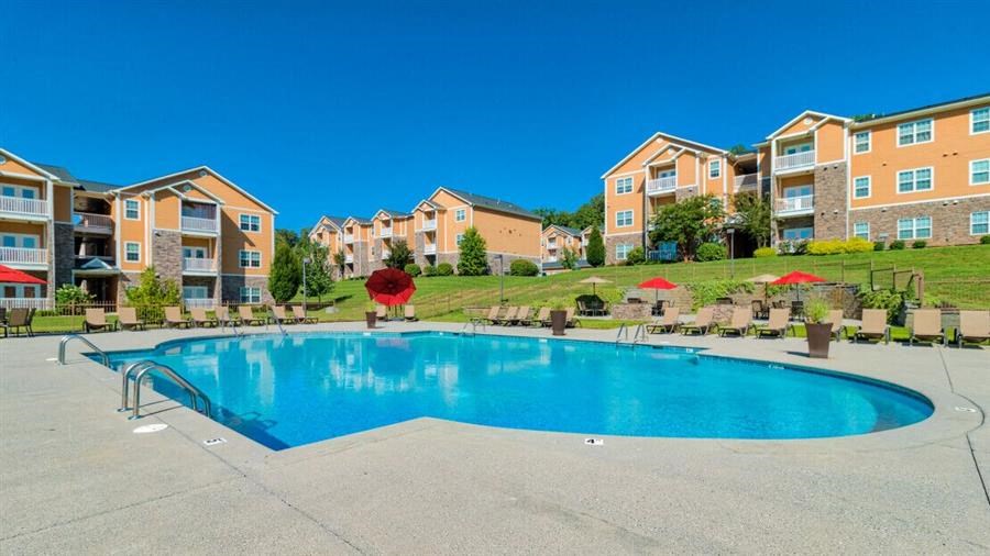 Oakridge, TN Apartments - Centennial Village - Resort Style Sparkling Swimming Pool