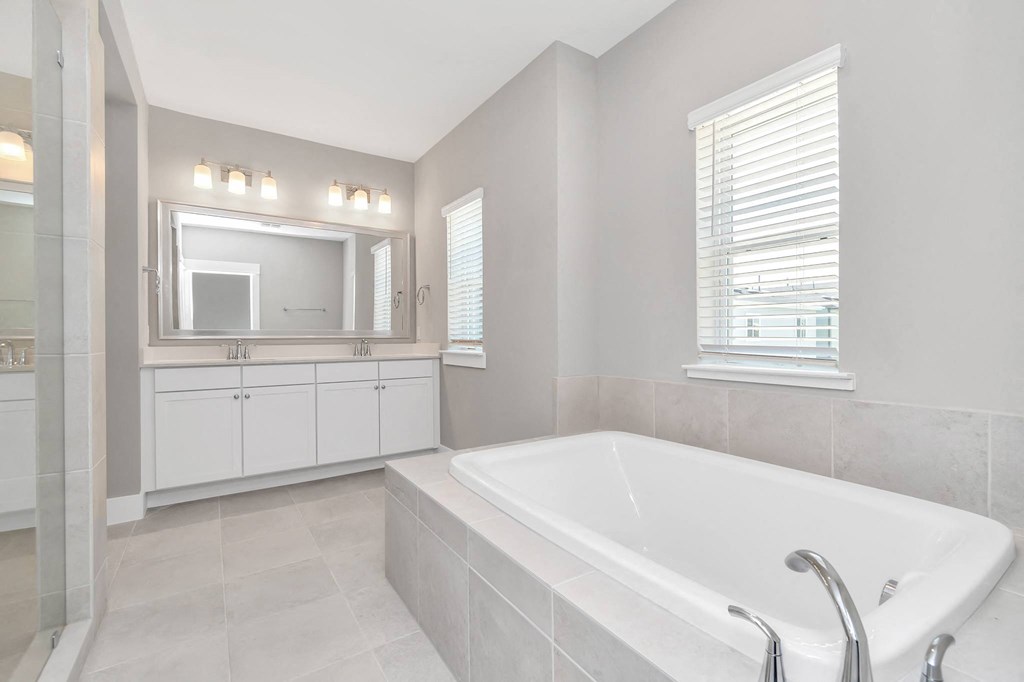 additional photo for property listing at state of the art home paarl, western cape,800