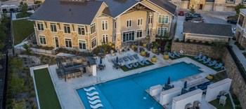 4501 N Garland Ave 1-3 Beds Apartment for Rent - Photo Gallery 5