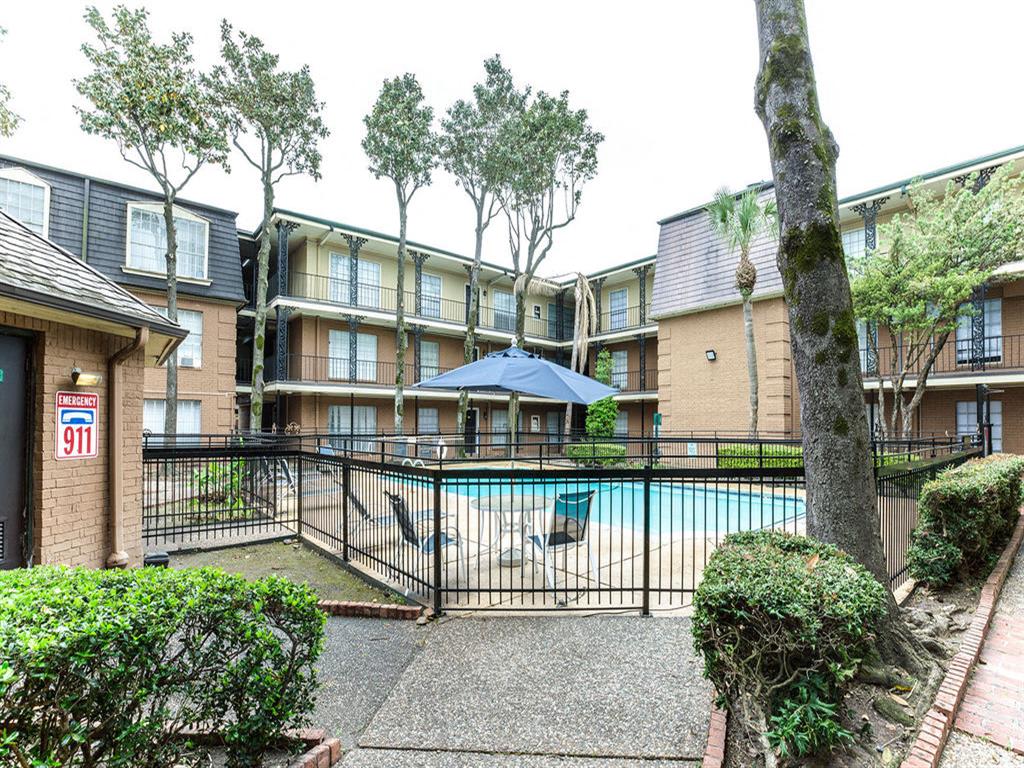 The Diamond Hill At Westheimer