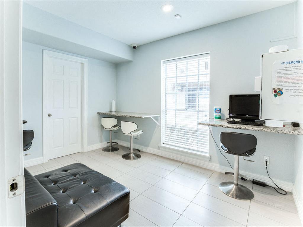 The Diamond Hill At Westheimer