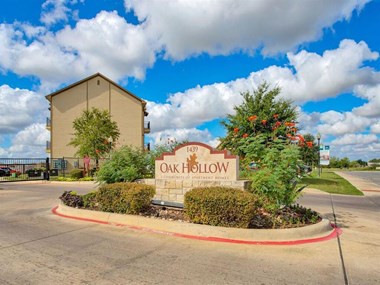 1439 Barnes Dr Studio-3 Beds Apartment for Rent
