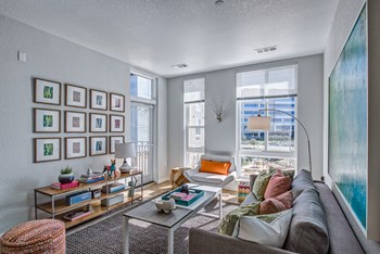 10400 Park Meadows Drive Studio-2 Beds Apartment for Rent - Photo Gallery 3