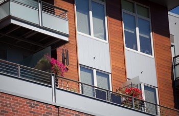 2025 NE 44th Avenue Studio-2 Beds Apartment for Rent - Photo Gallery 2
