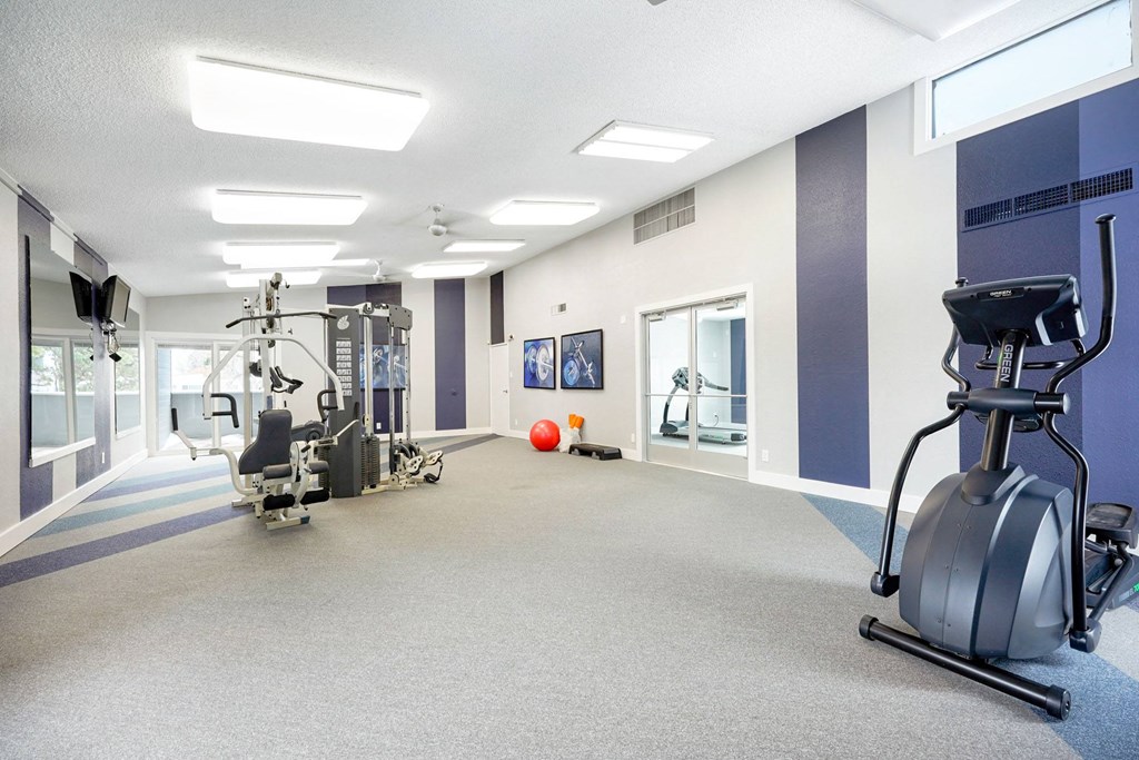 Strength training equipment