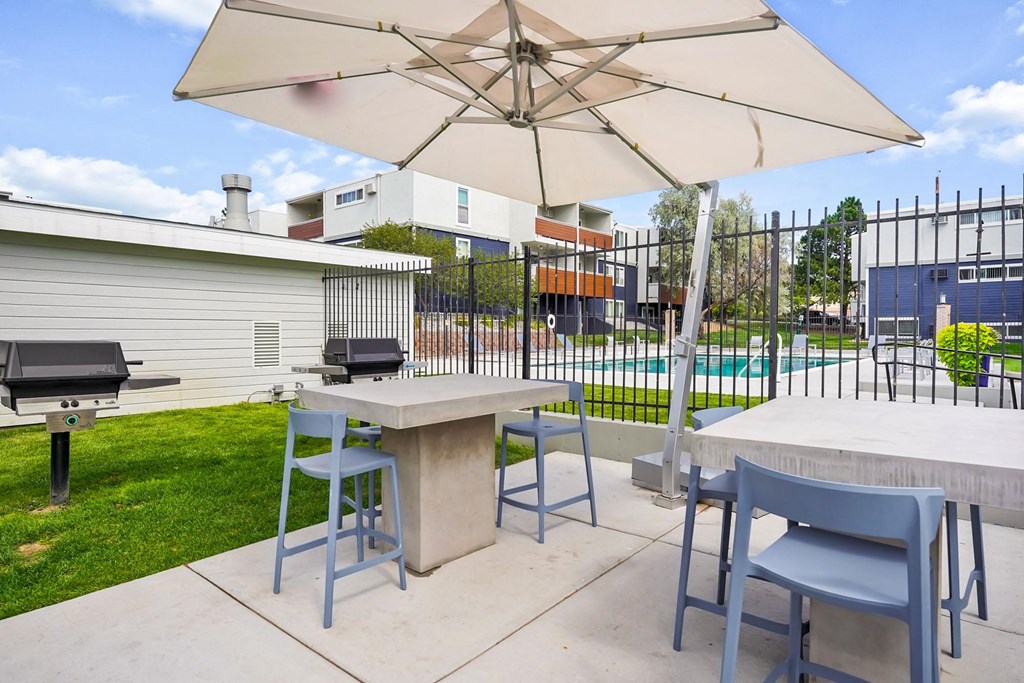 The Hudson Outdoor Grilling Stations