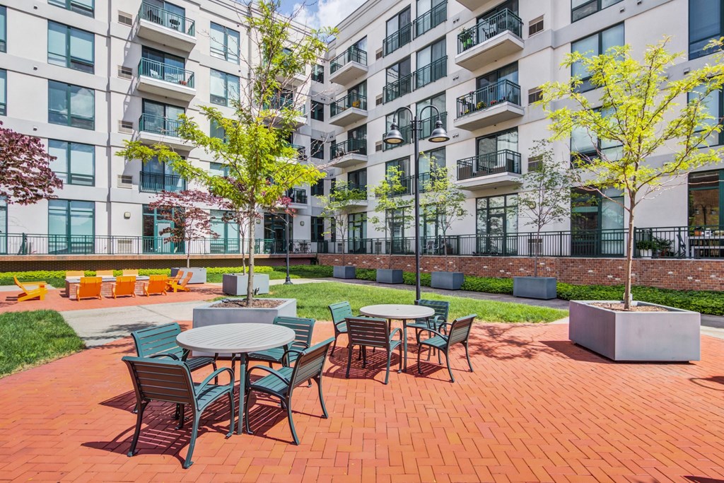outdoor courtyard with seating